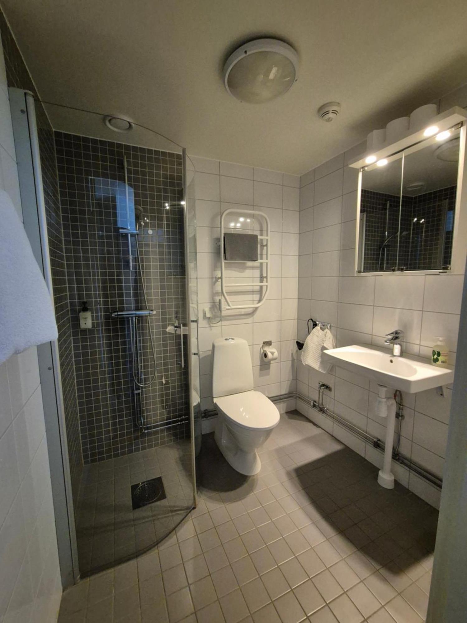 Hotel Torslanda Gothenburg Luaran gambar