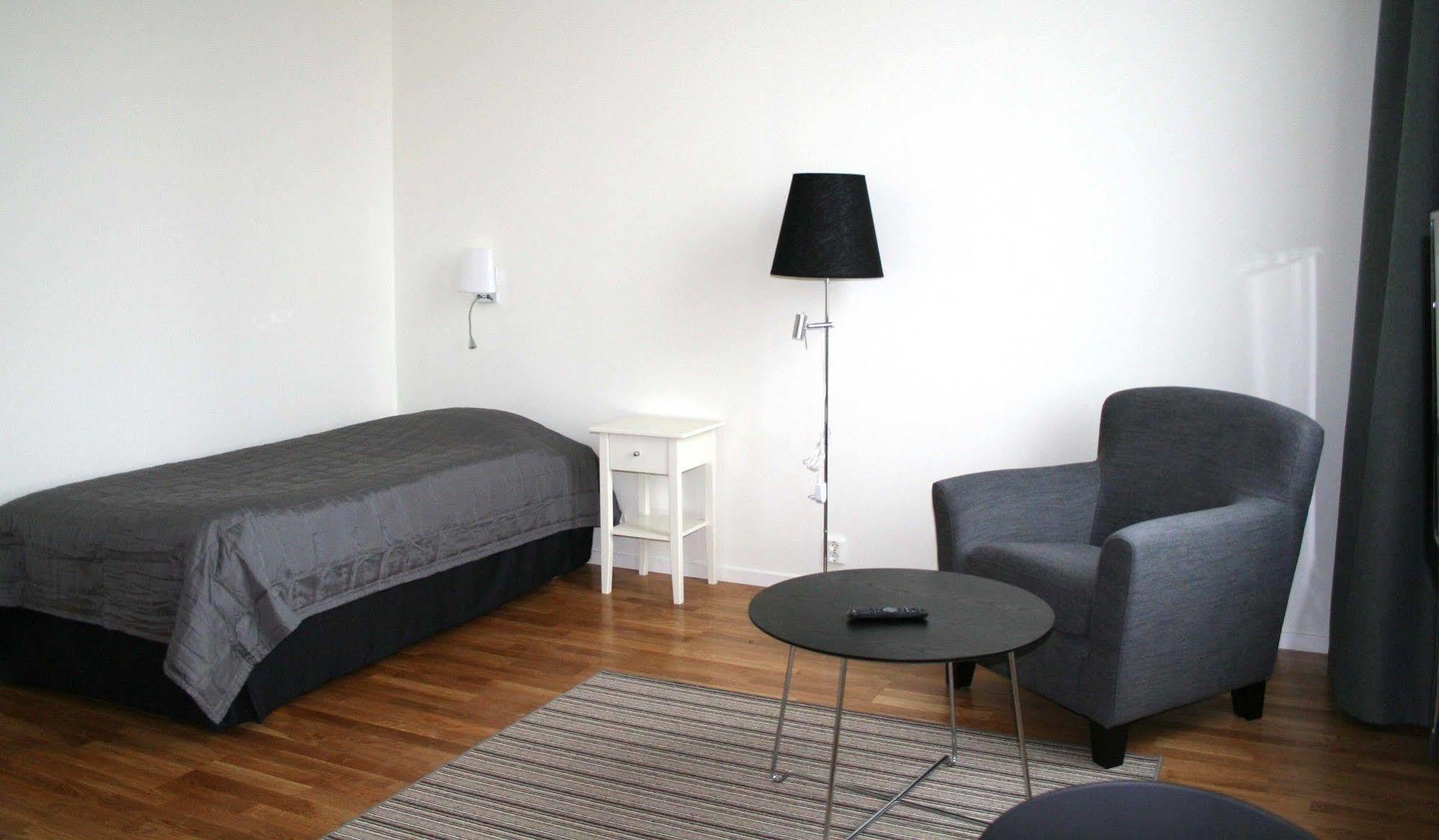 Hotel Torslanda Gothenburg Luaran gambar